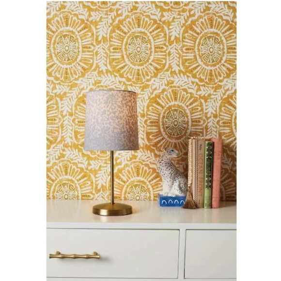 Opalhouse Wall Decor Opalhouse Madre Gold White Medallion Peel
